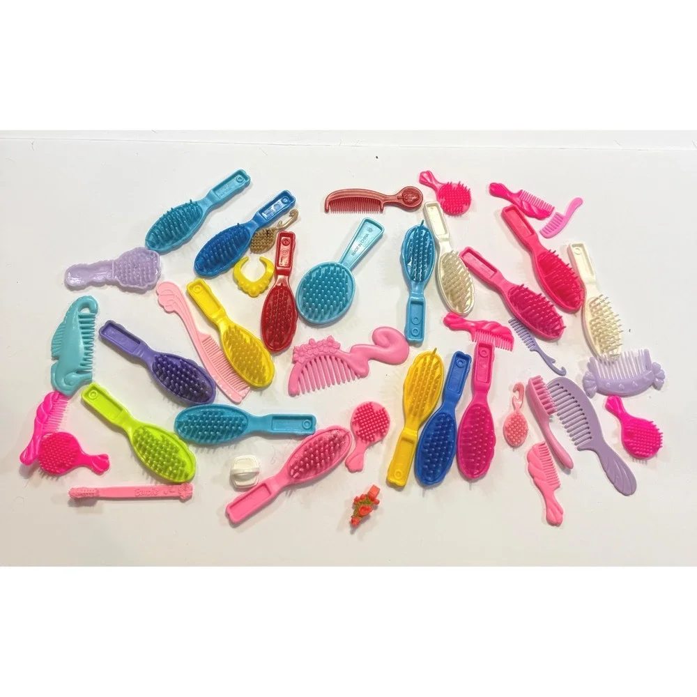 Vintage Barbie Doll Hair Brush and Comb Lot Mixed Colors Accessories 30+ Pc